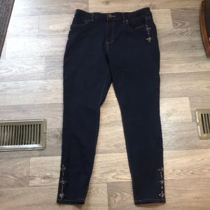 Woman’s Jeans